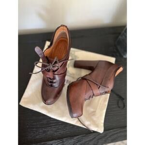 Timberland Ladies High Heel Booties Comfort Size 6M